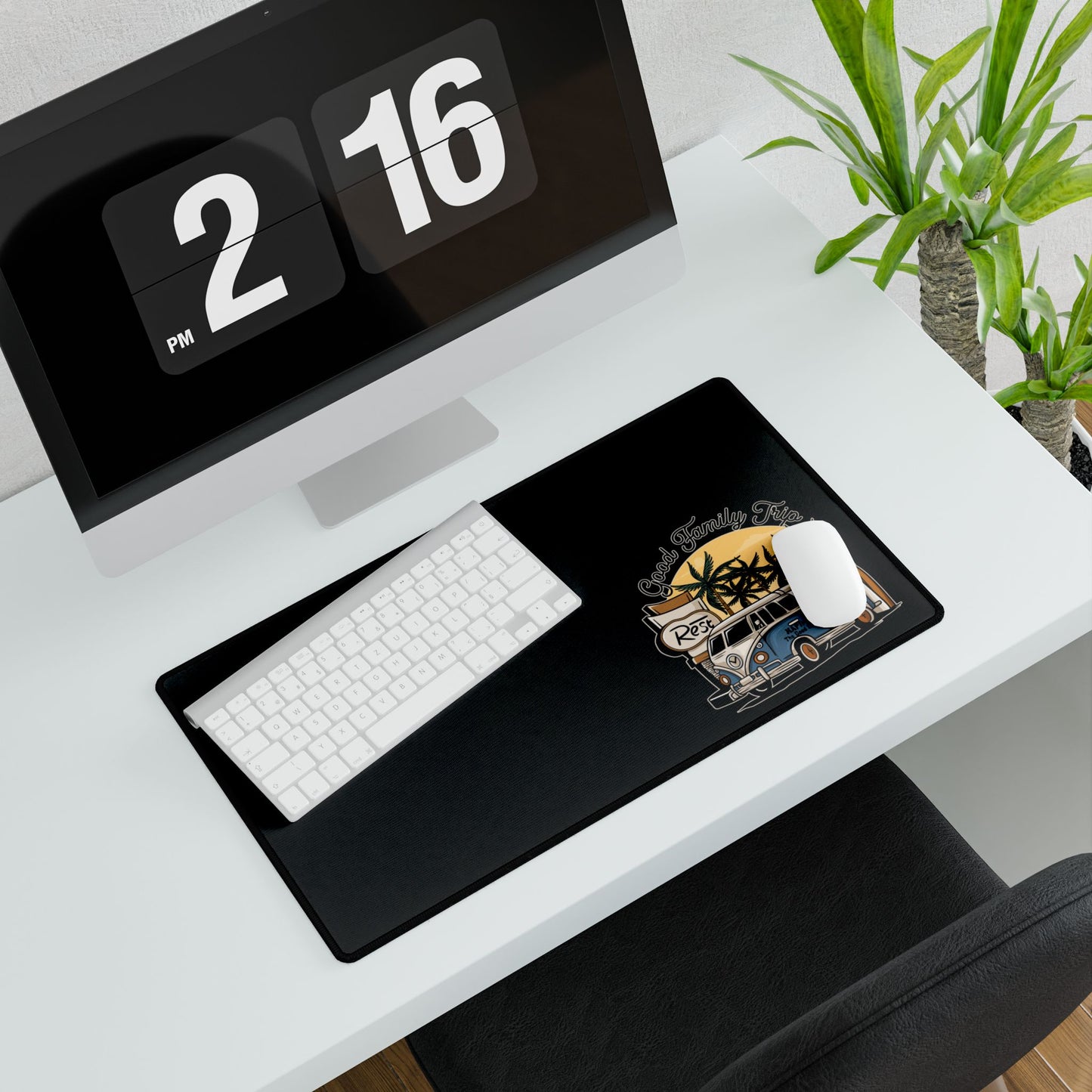 HAPIMI Good Family Trip – Premium Desk Mat
