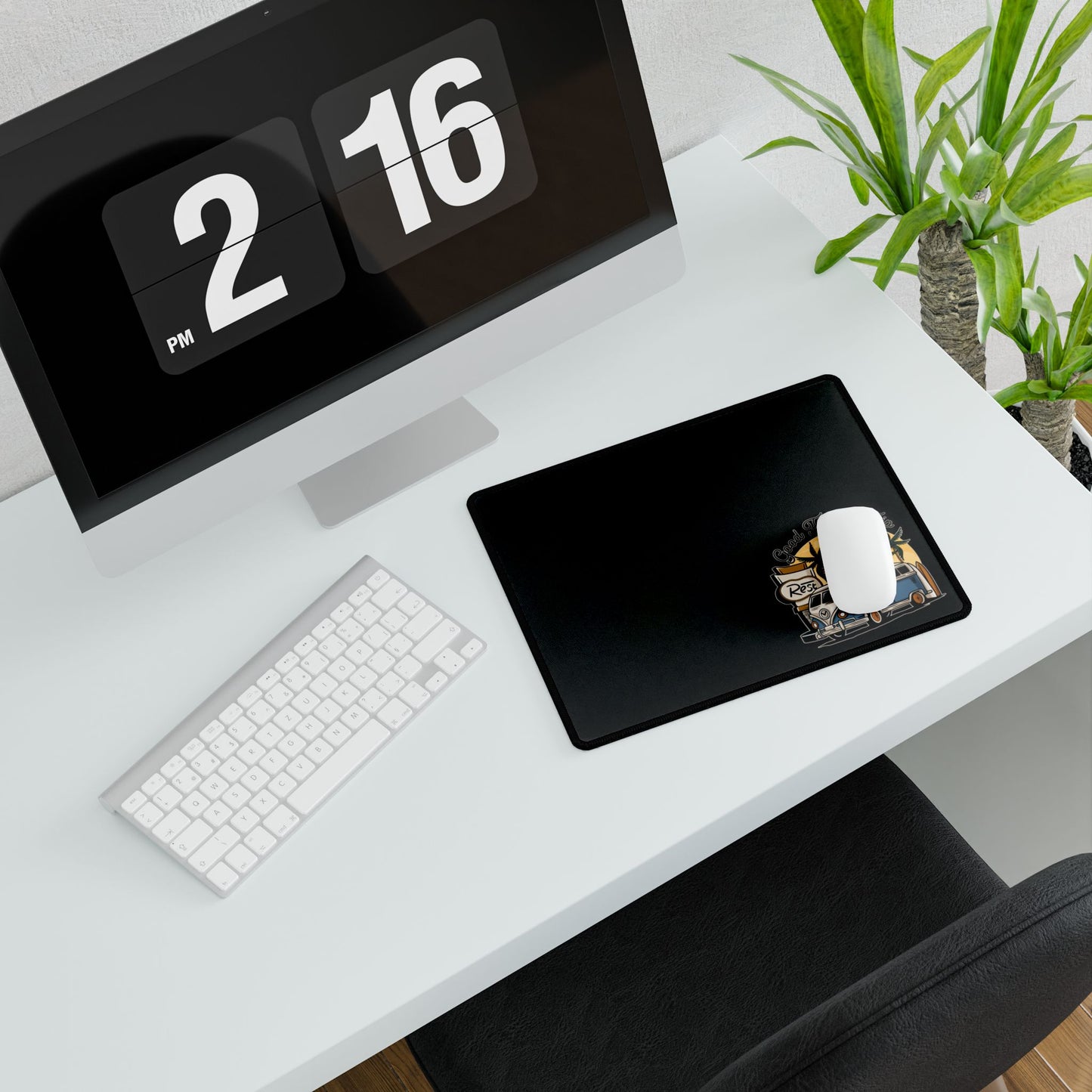 HAPIMI Good Family Trip – Premium Desk Mat